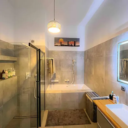 Apartament Luxurious, Huge Designer Loft, Kreuzberg Berlin