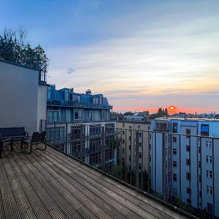 Luxurious, Huge Designer Loft, Kreuzberg Apartment *