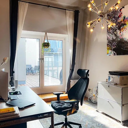 Luxurious, Huge Designer Loft, Kreuzberg Apartment *