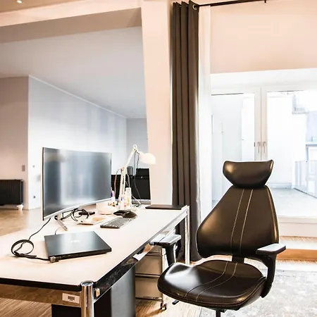 Luxurious, Huge Designer Loft, Kreuzberg Berlín