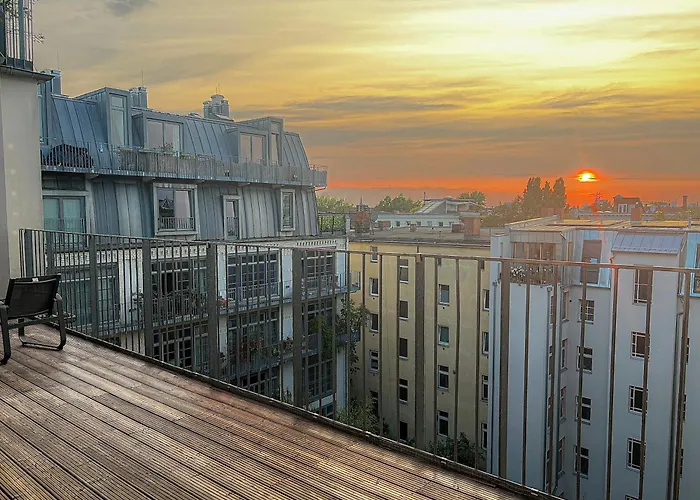 Luxurious, Huge Designer Loft, Kreuzberg Apartment Berlin